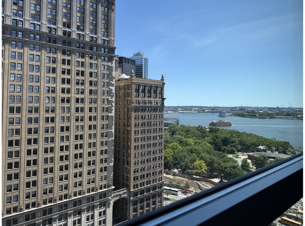30  West St - Photo 2