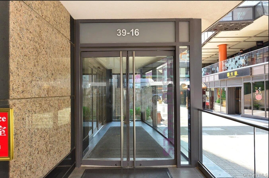 3916 Prince Street - Photo 5