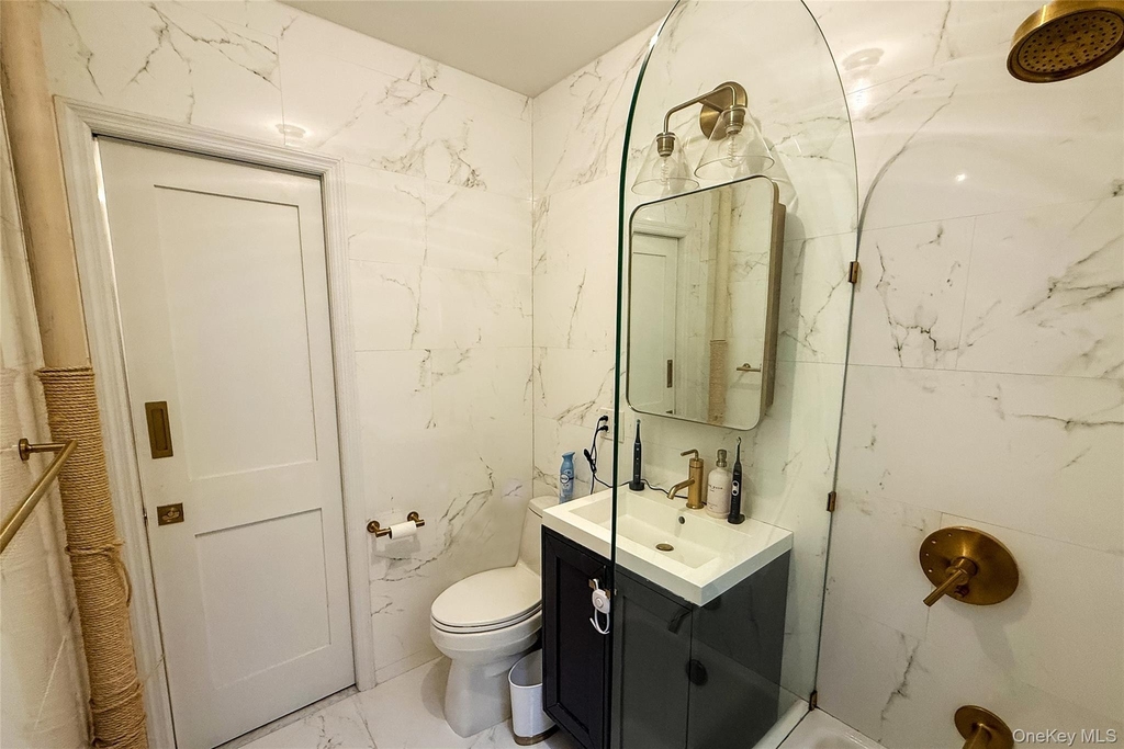 41-30 46th Street - Photo 11