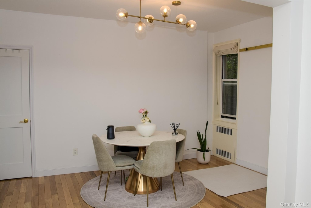 41-30 46th Street - Photo 4