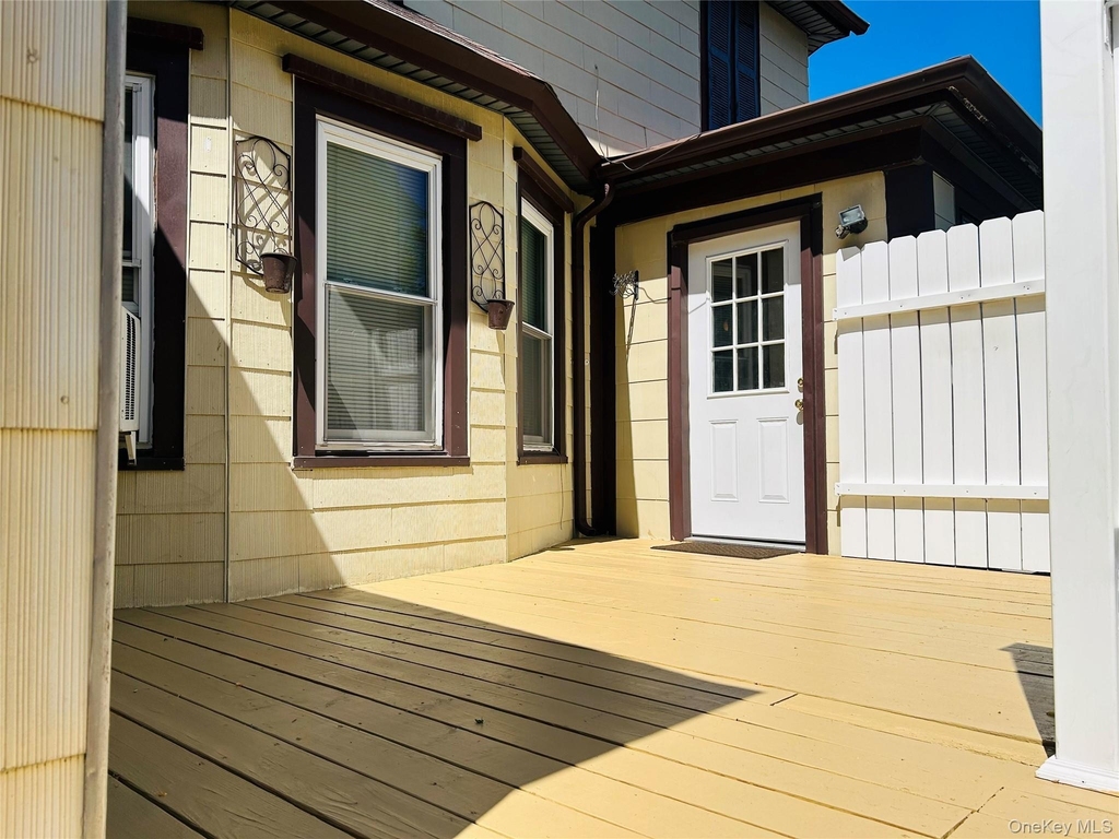 46 Totten Place - Photo 20