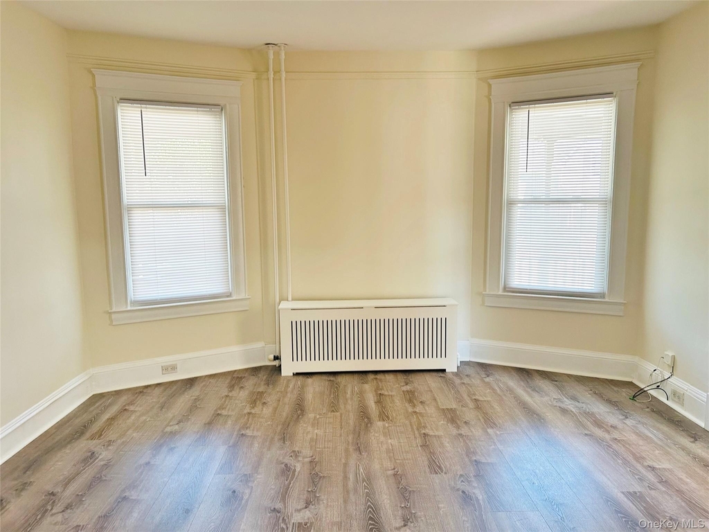 46 Totten Place - Photo 4