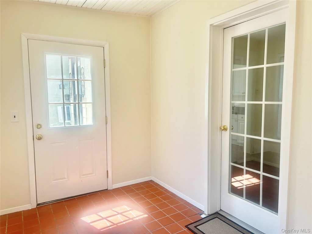 46 Totten Place - Photo 9