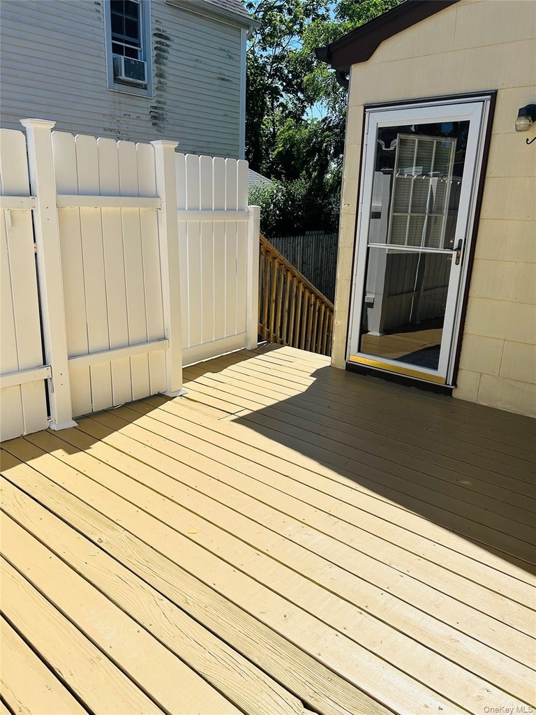 46 Totten Place - Photo 21