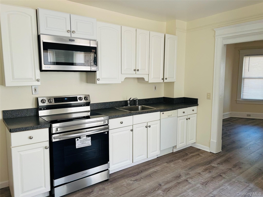 46 Totten Place - Photo 0