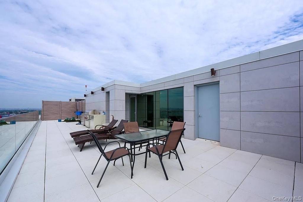 133-36 37th Avenue - Photo 16