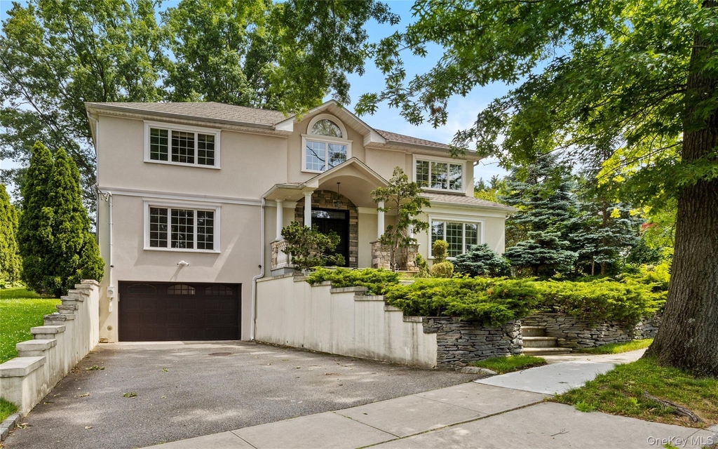 25 Bay Driveway - Photo 2