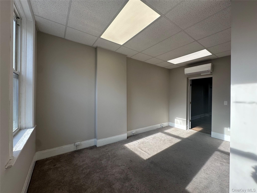 19 North Street - Photo 4