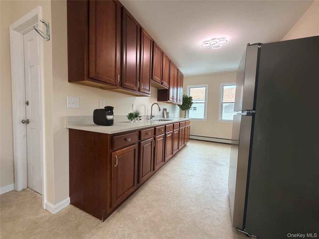 30 Seward Avenue - Photo 3