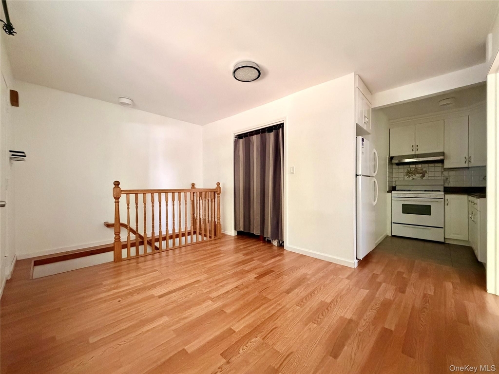 21618 39th Avenue - Photo 2