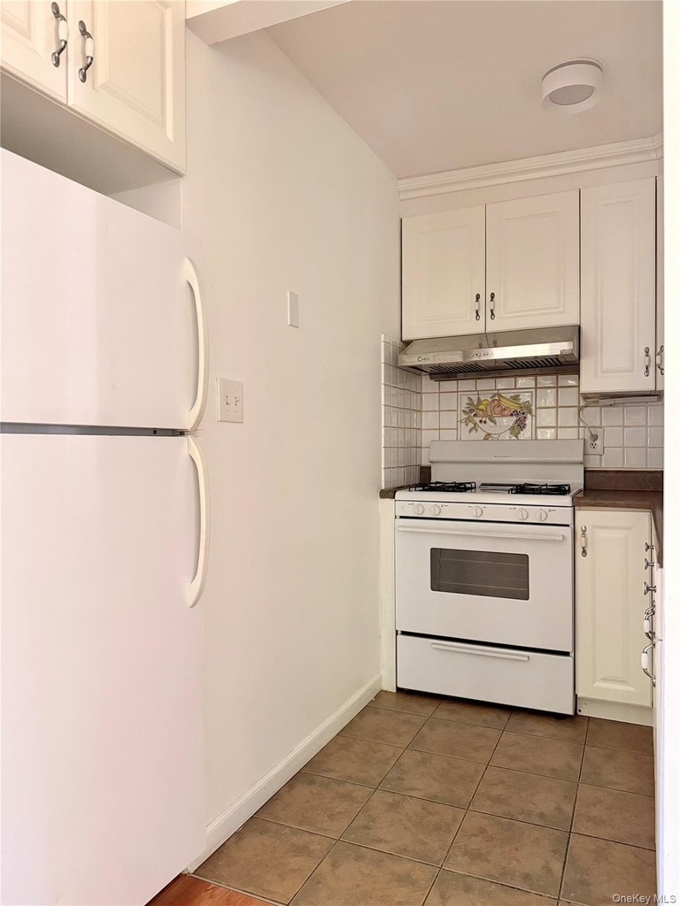 21618 39th Avenue - Photo 6