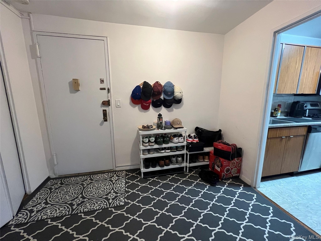 16 Lake Street - Photo 1