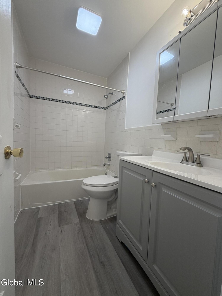 5 Saybrook Drive - Photo 9