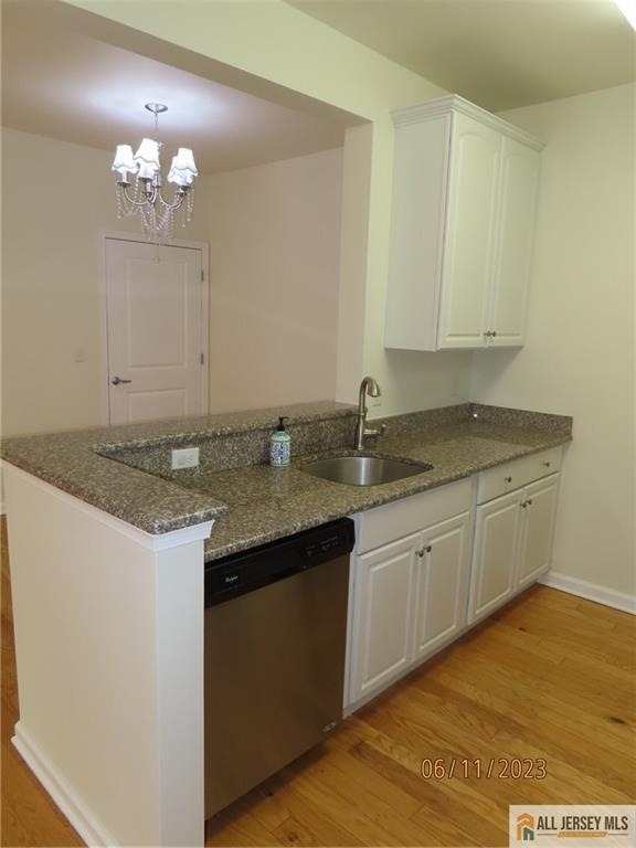 544 E Celebration Way - Photo 4