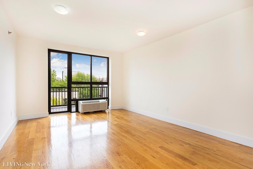 572 5th Avenue - Photo 1