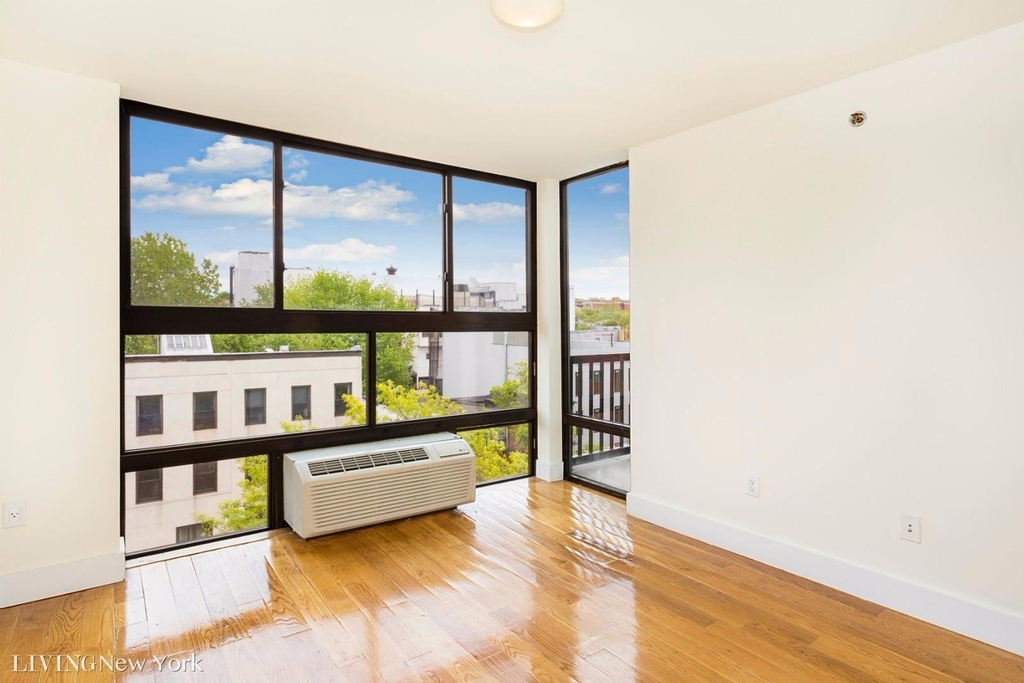 572 5th Avenue - Photo 0