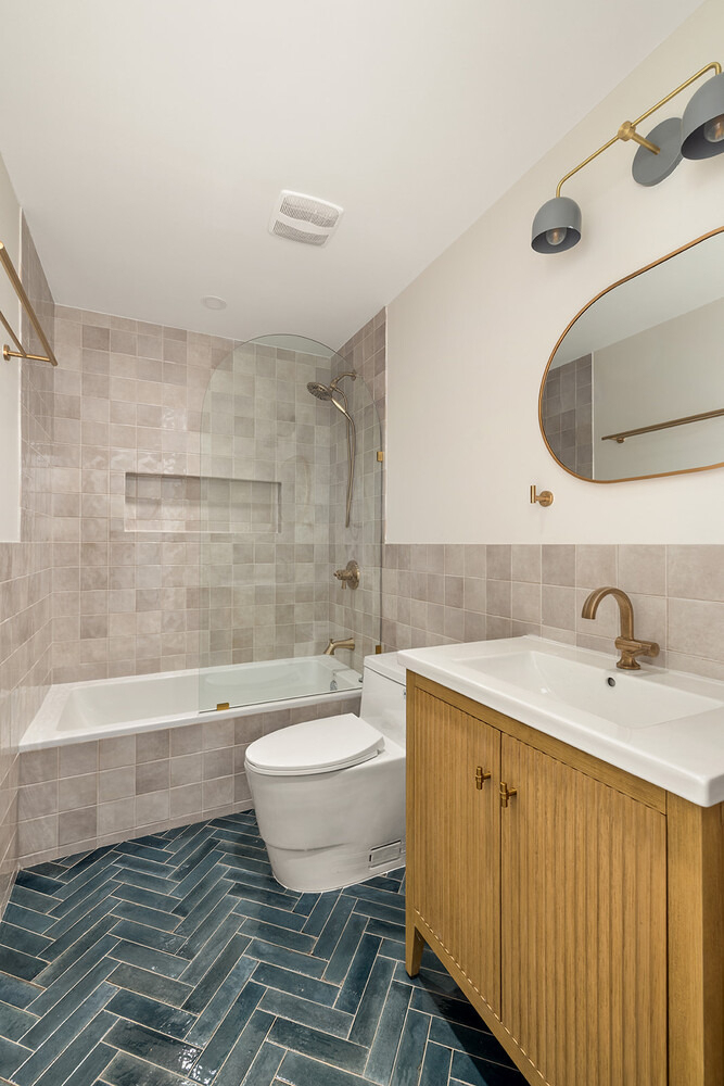 599 Van Buren Street - Photo 5