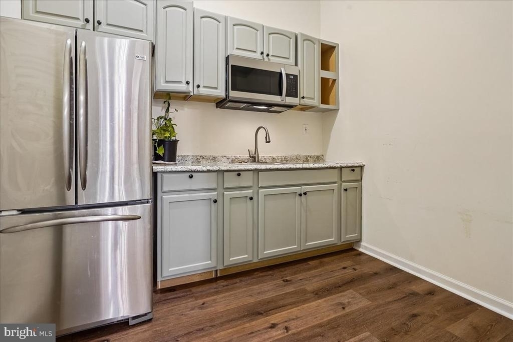 3802 Koval Lane - Photo 18