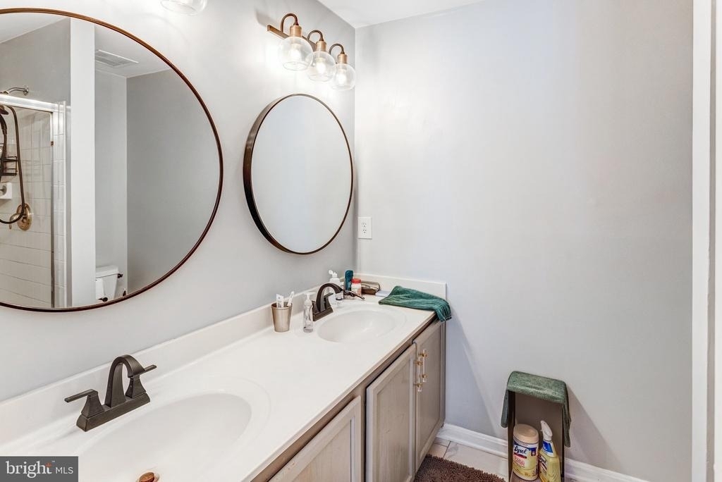 12703 Gartney Lane - Photo 18
