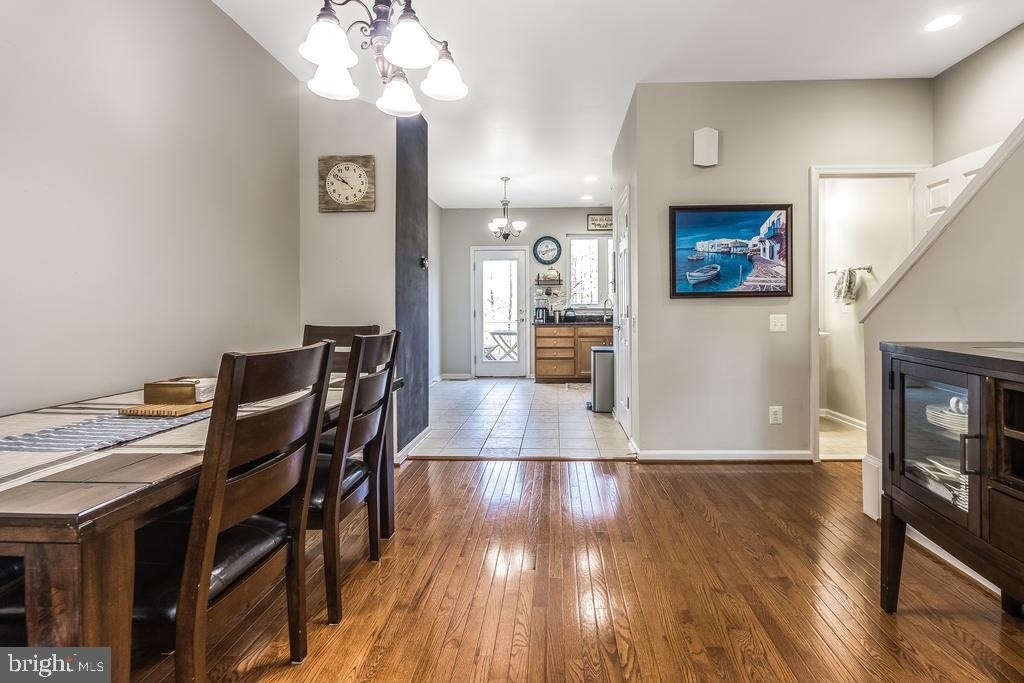 42674 Orefield Terrace - Photo 2
