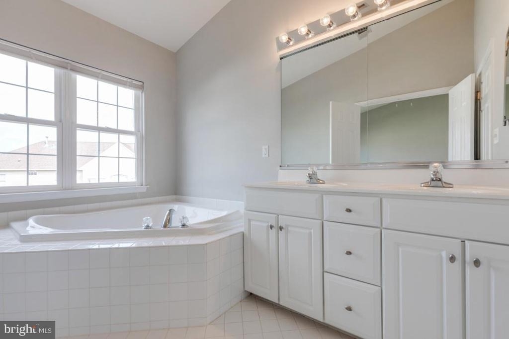 25286 Mcintyre Square - Photo 21