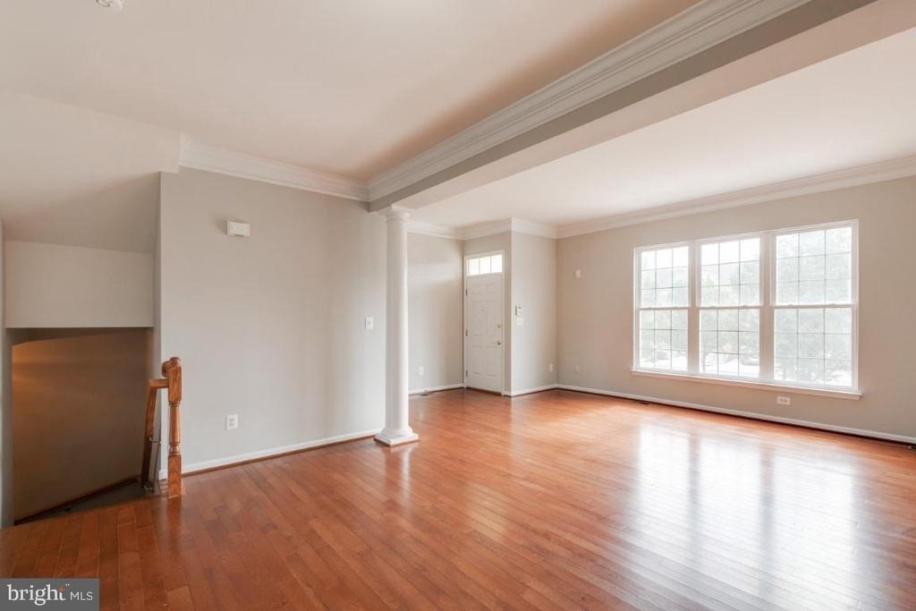 25286 Mcintyre Square - Photo 5