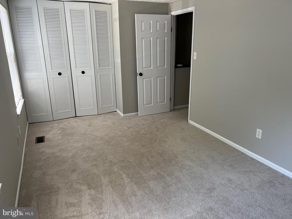 14582 Olde Kent Road - Photo 4