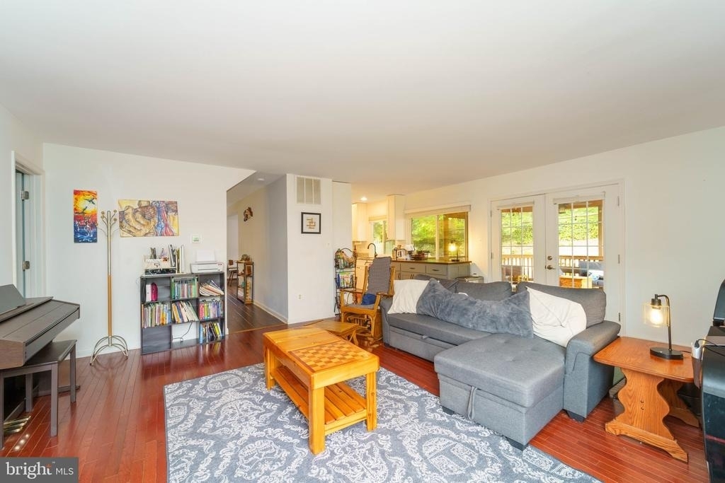6224 Capella Avenue - Photo 9