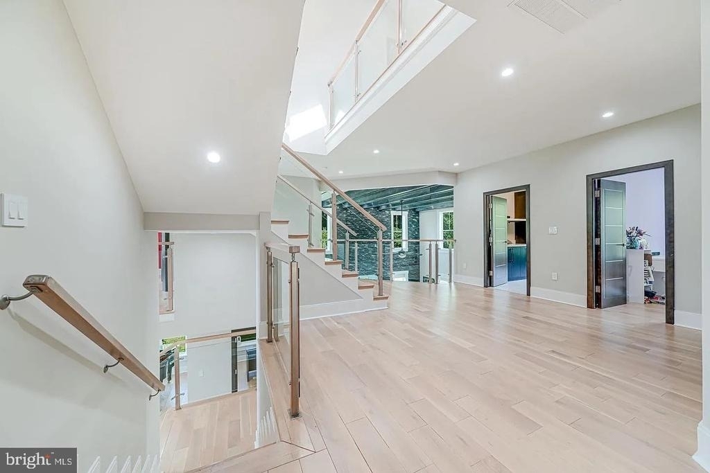 9908 Blake Lane - Photo 3