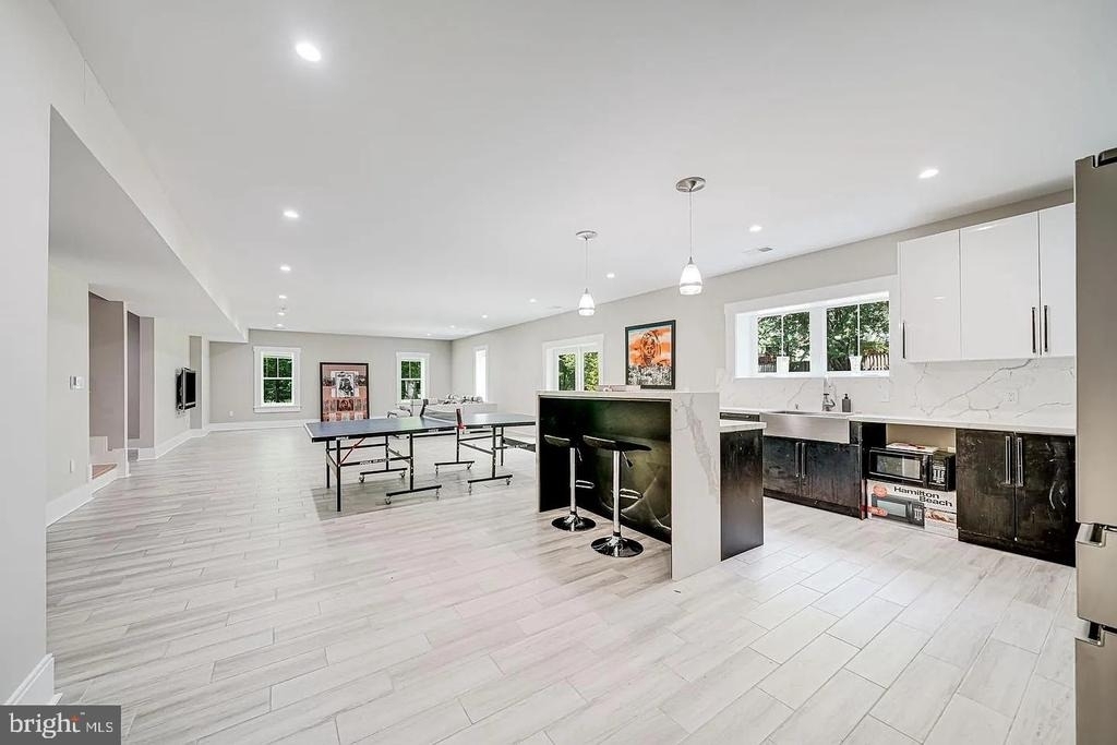 9908 Blake Lane - Photo 11
