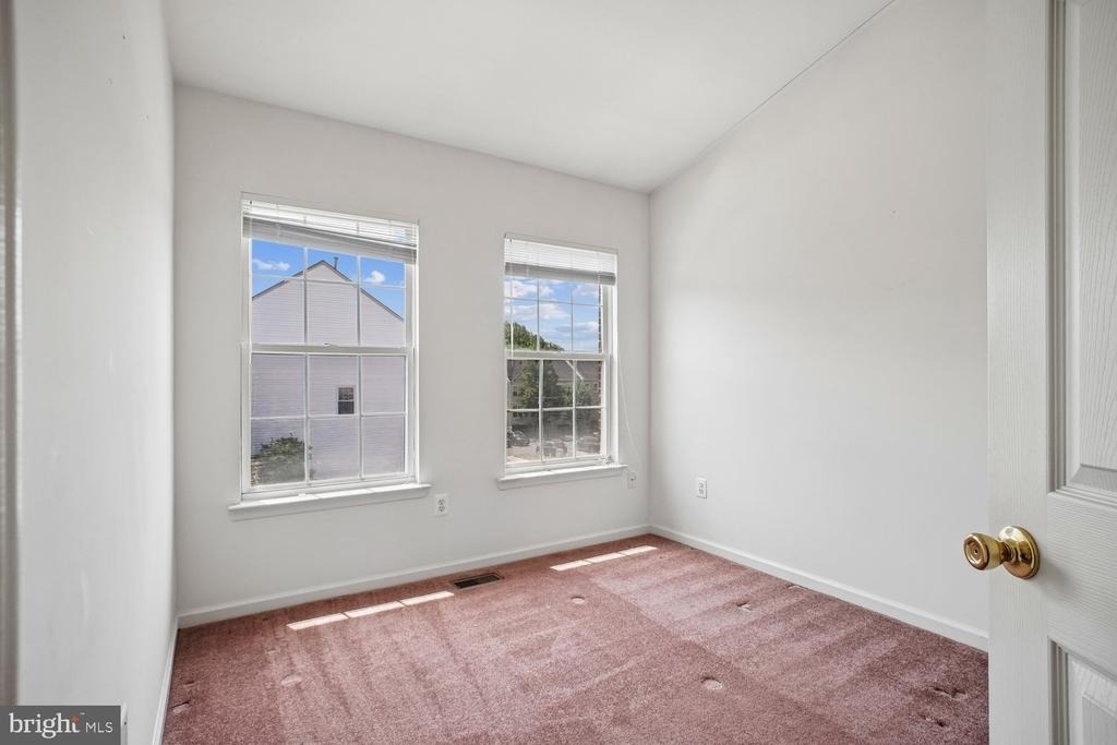 6610 Hunter Creek Lane - Photo 22