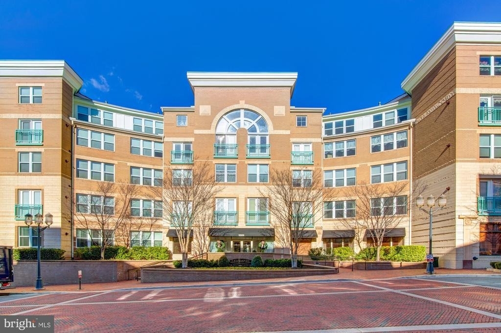 12000 Market Street - Photo 1