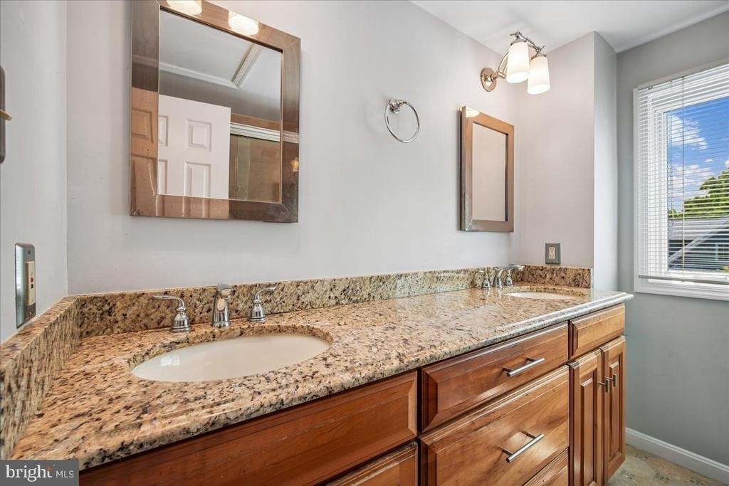 2018 Swan Terrace - Photo 47
