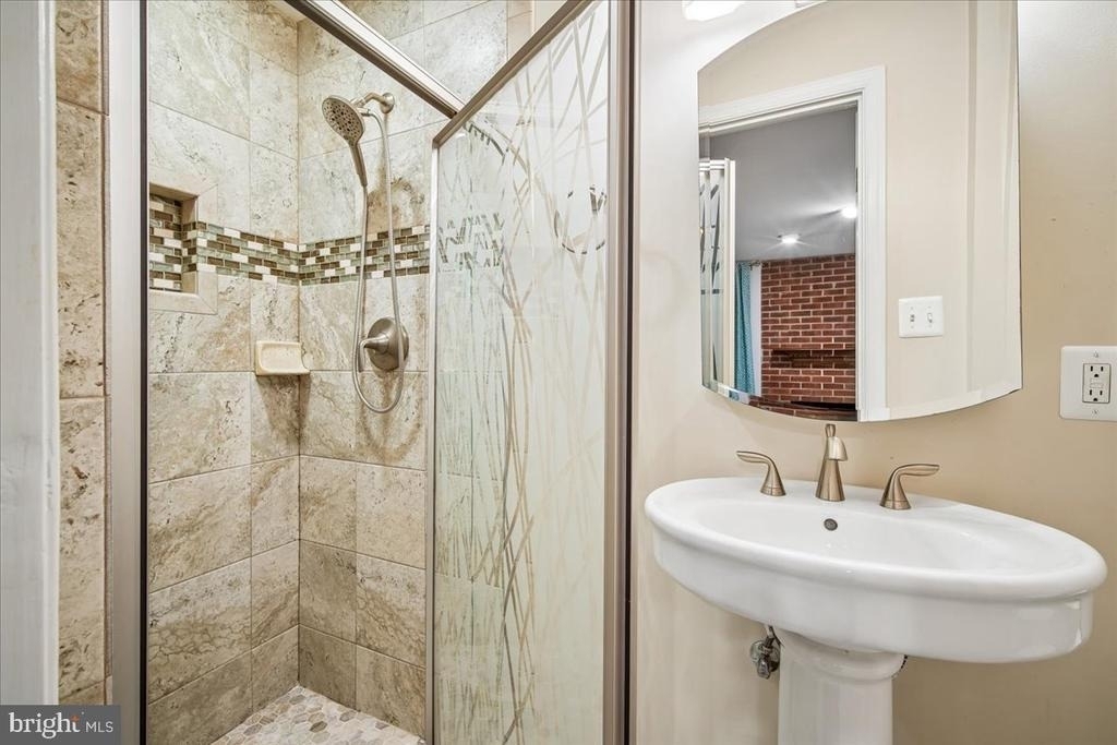 2018 Swan Terrace - Photo 51