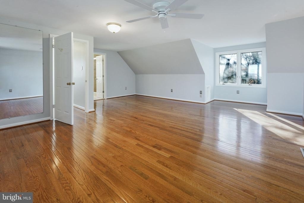 2018 Swan Terrace - Photo 5