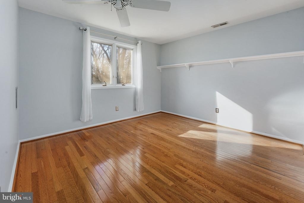 2018 Swan Terrace - Photo 2