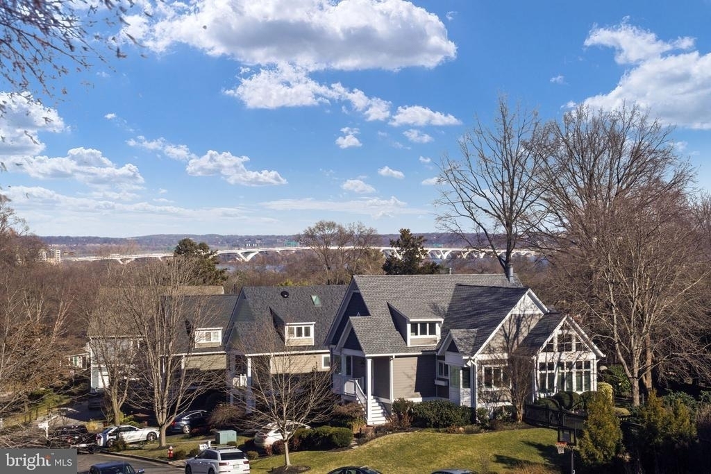 2018 Swan Terrace - Photo 10