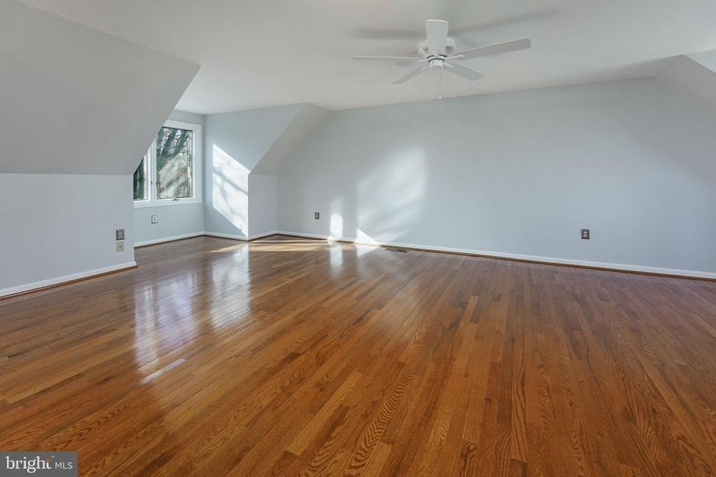 2018 Swan Terrace - Photo 4