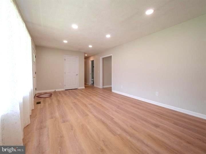 314 Elmwood Drive - Photo 3