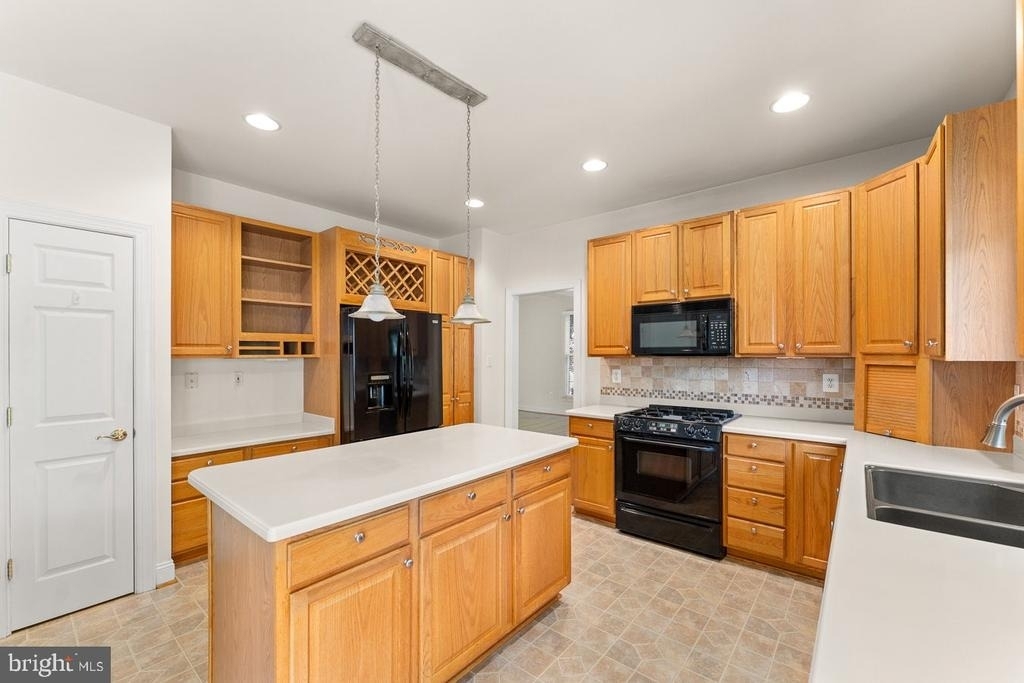 17277 Kettlebrook Landing - Photo 13