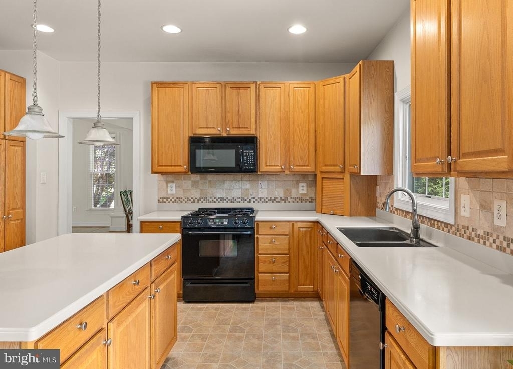 17277 Kettlebrook Landing - Photo 12