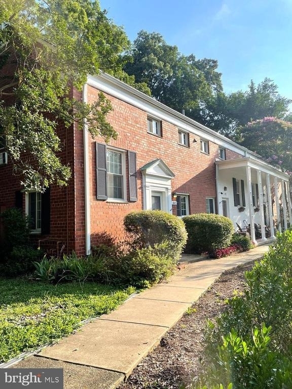 1643 Preston Road - Photo 1