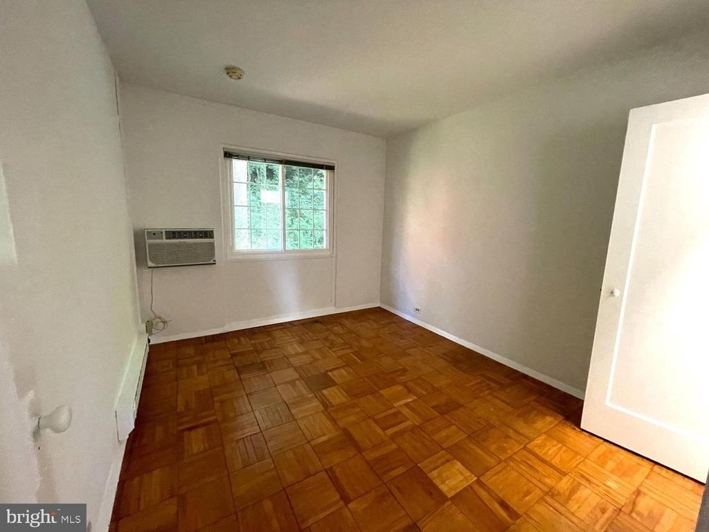 1643 Preston Road - Photo 12