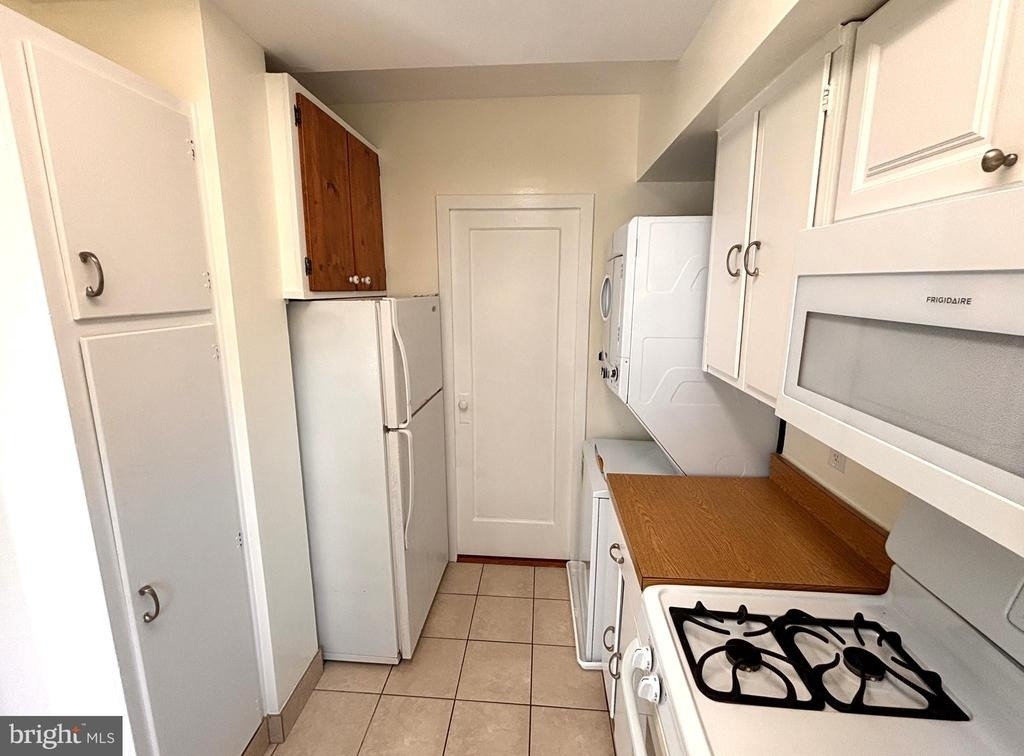 1643 Preston Road - Photo 15