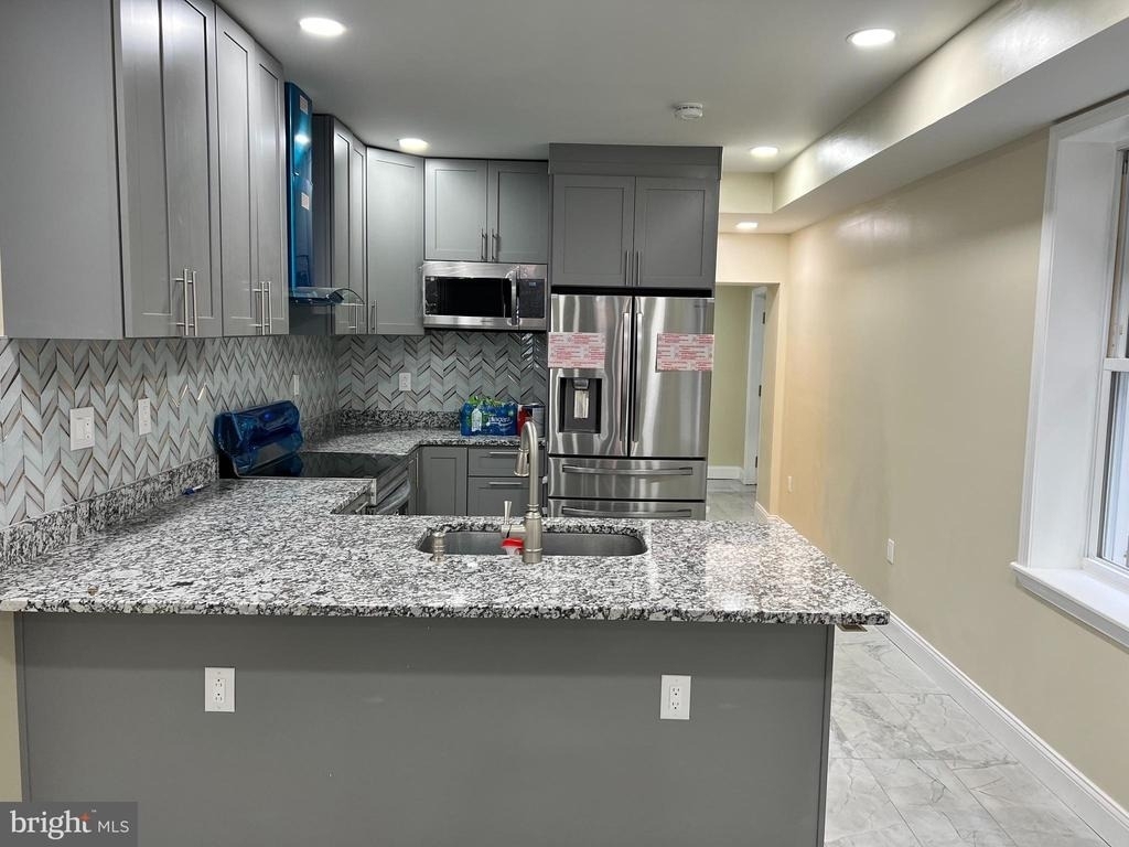 1428 S 15th Street - Photo 3