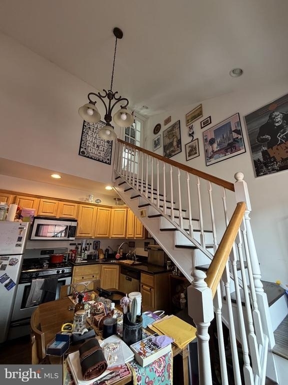 1609 Mount Vernon Street - Photo 4