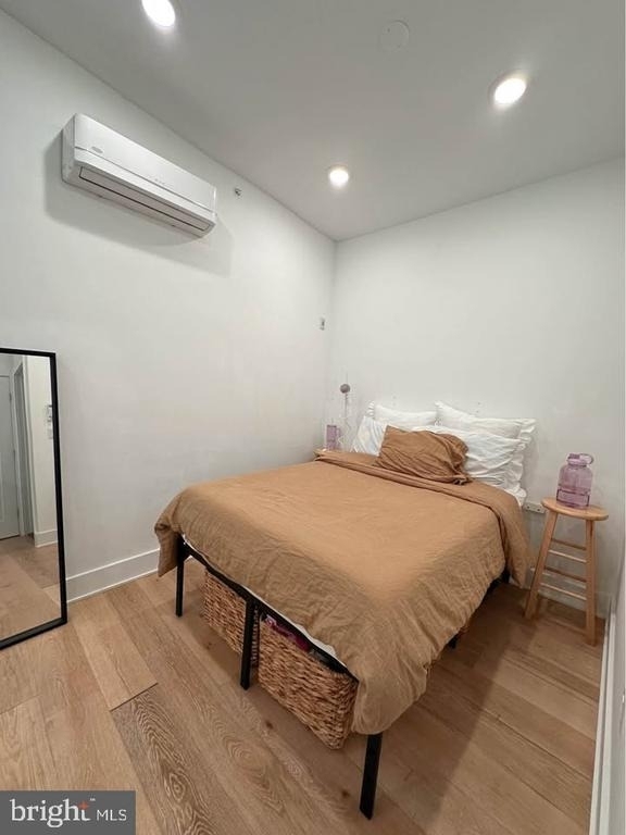 136 Chestnut Street - Photo 4
