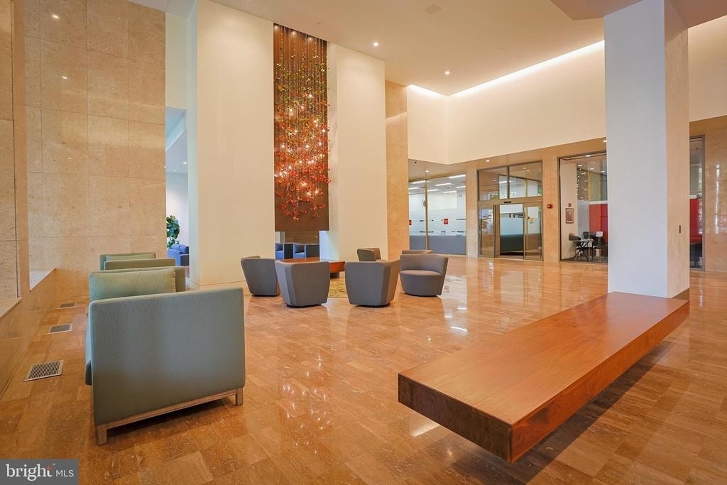 2401 Pennsylvania Avenue - Photo 3