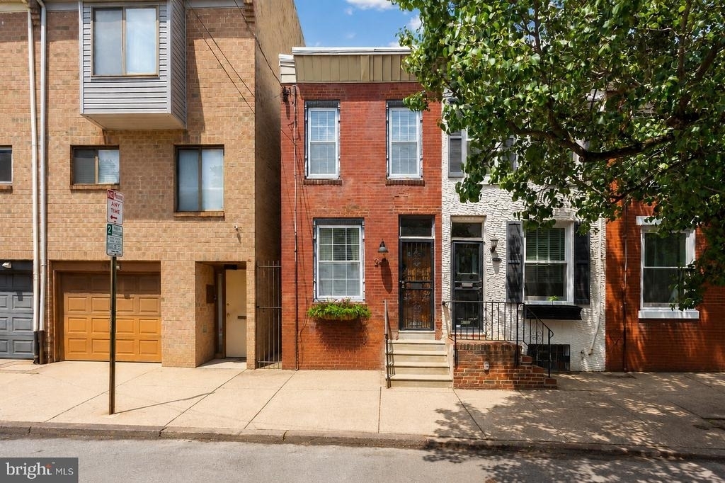 2413 Aspen Street - Photo 0