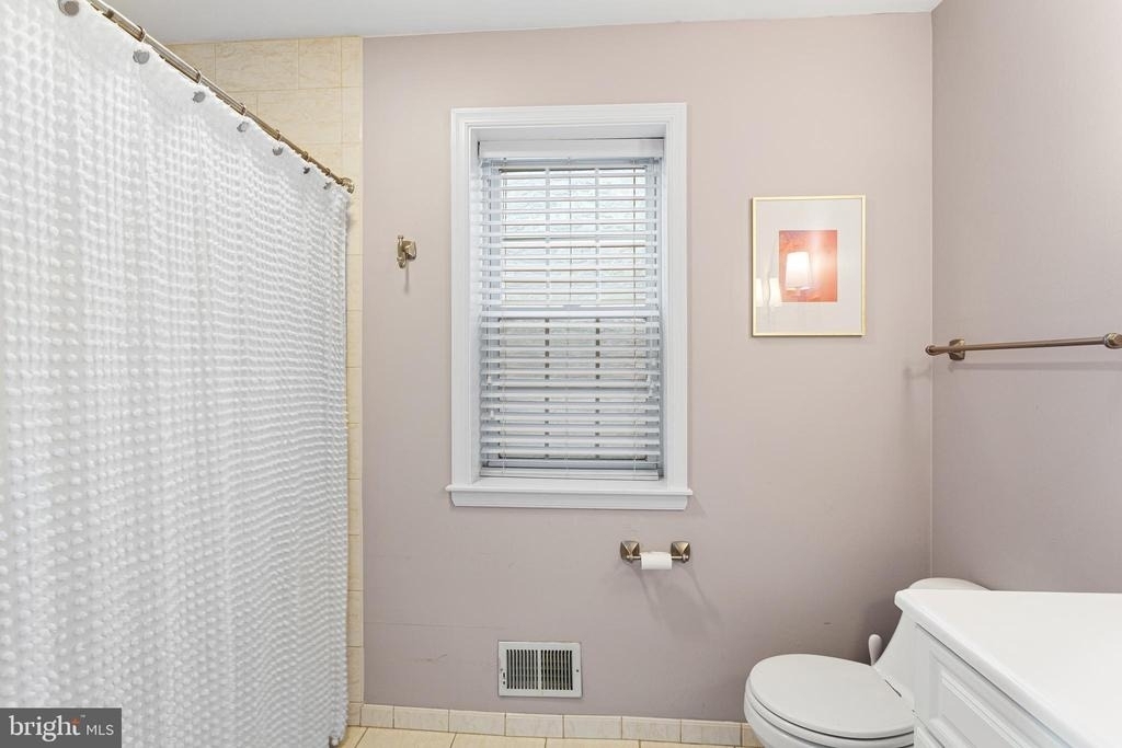 2413 Aspen Street - Photo 9
